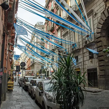 Preziosi 61 Apartmán Neapol