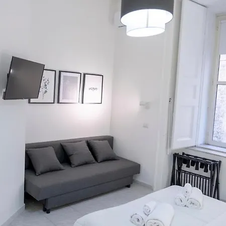 Preziosi 61 Apartamento *